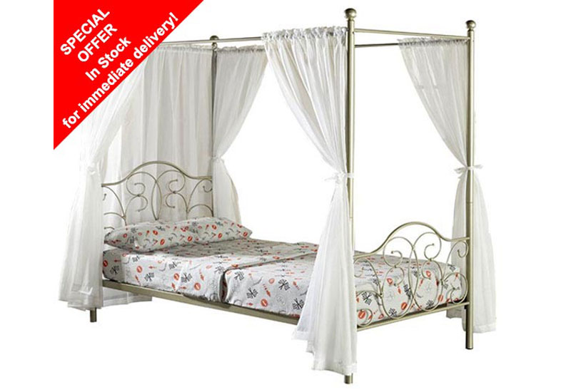 ArtSteel Canopy Bed 012
